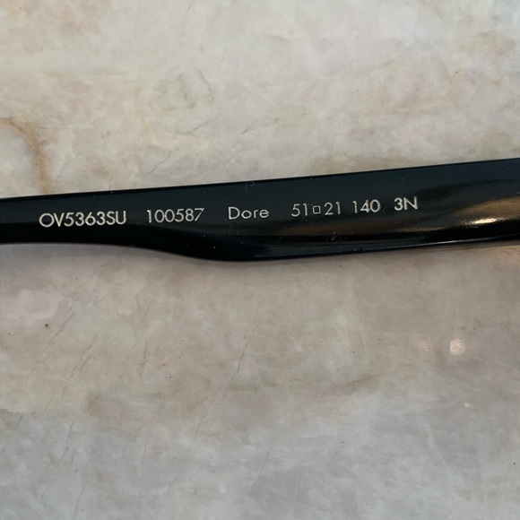 Oliver Peoples Dore Sunglasses - Picture 9 of 10